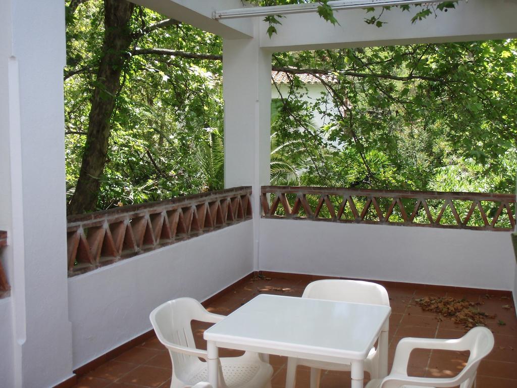 Apartamentos Los Manueles Tolox Exterior foto